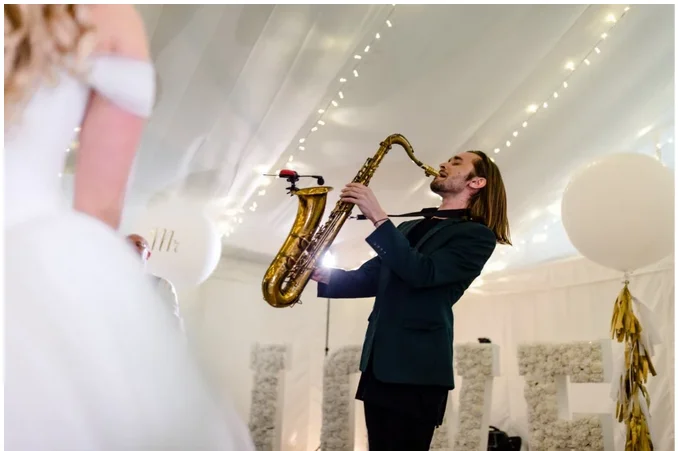 Book Wedding Saxophone Player